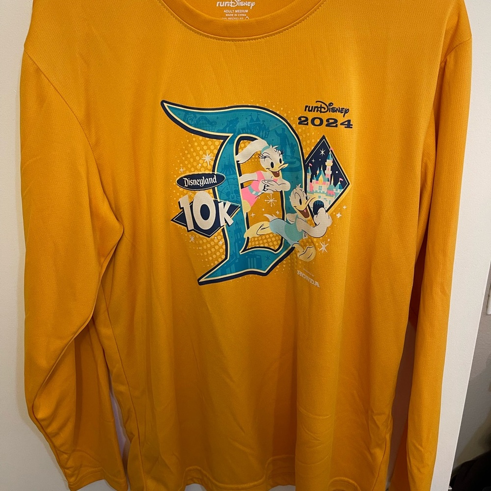 Disneyland 10k finisher long sleeve
